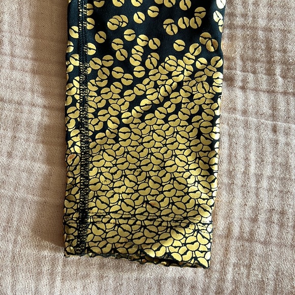 Zumba Fitness Black and Gold Leggings - Picture 2 of 5